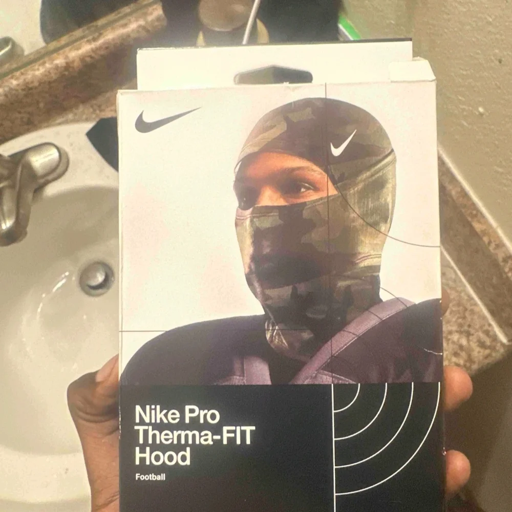 Nike Black and White Packaging